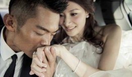 最新出轨吃瓜爆料图片,某明星深夜密会神秘女子，出轨真相浮出水面