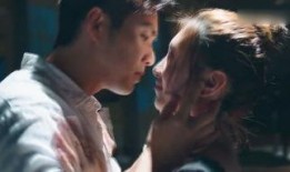 虐之恋黄秋生在线观看,黄秋生深情演绎的虐心爱情故事