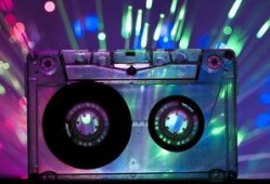 闯哥爆料电视机视频播放,电视机视频播放背后的秘密