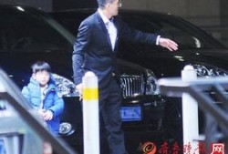 娱乐爆料杨子是谁的孩子,揭秘娱乐圈神秘星二代背后的真实身份