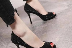 仆人原神爆料高跟鞋视频