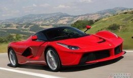 法拉利新车爆料新闻报道,性能与奢华的极致碰撞